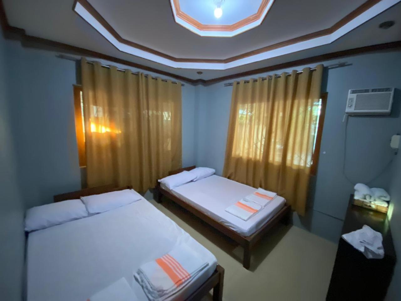 TheOrangeHouse - Vigan Villa