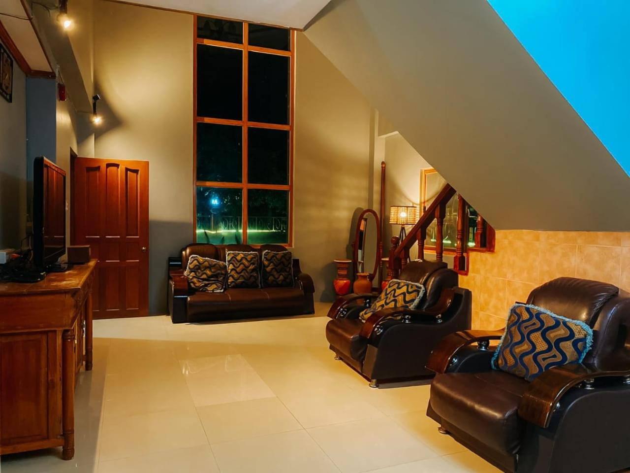 TheOrangeHouse - Vigan Villa