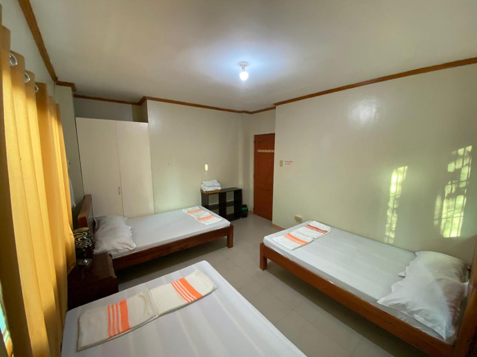 TheOrangeHouse - Vigan Villa