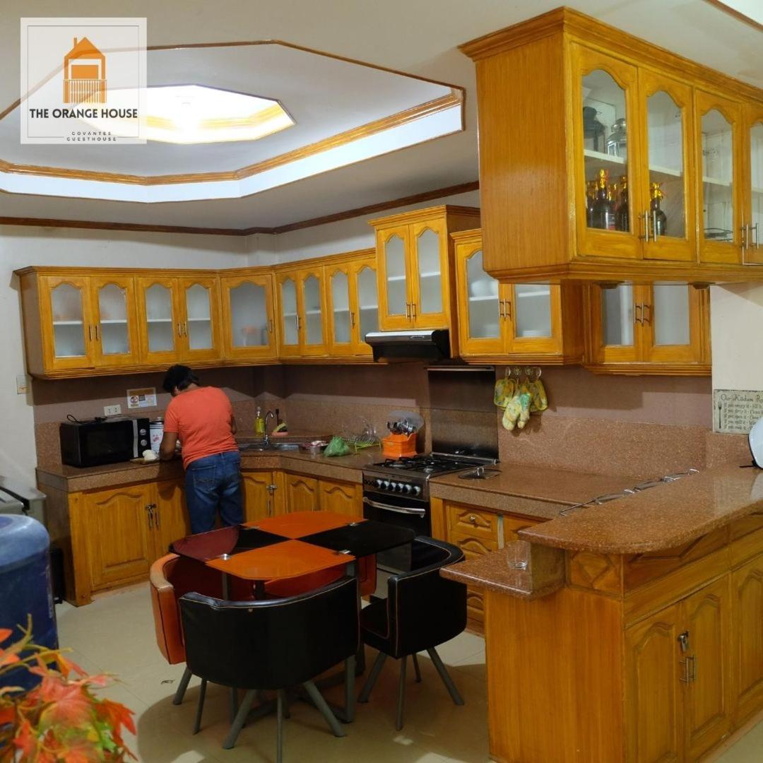 TheOrangeHouse - Vigan Villa