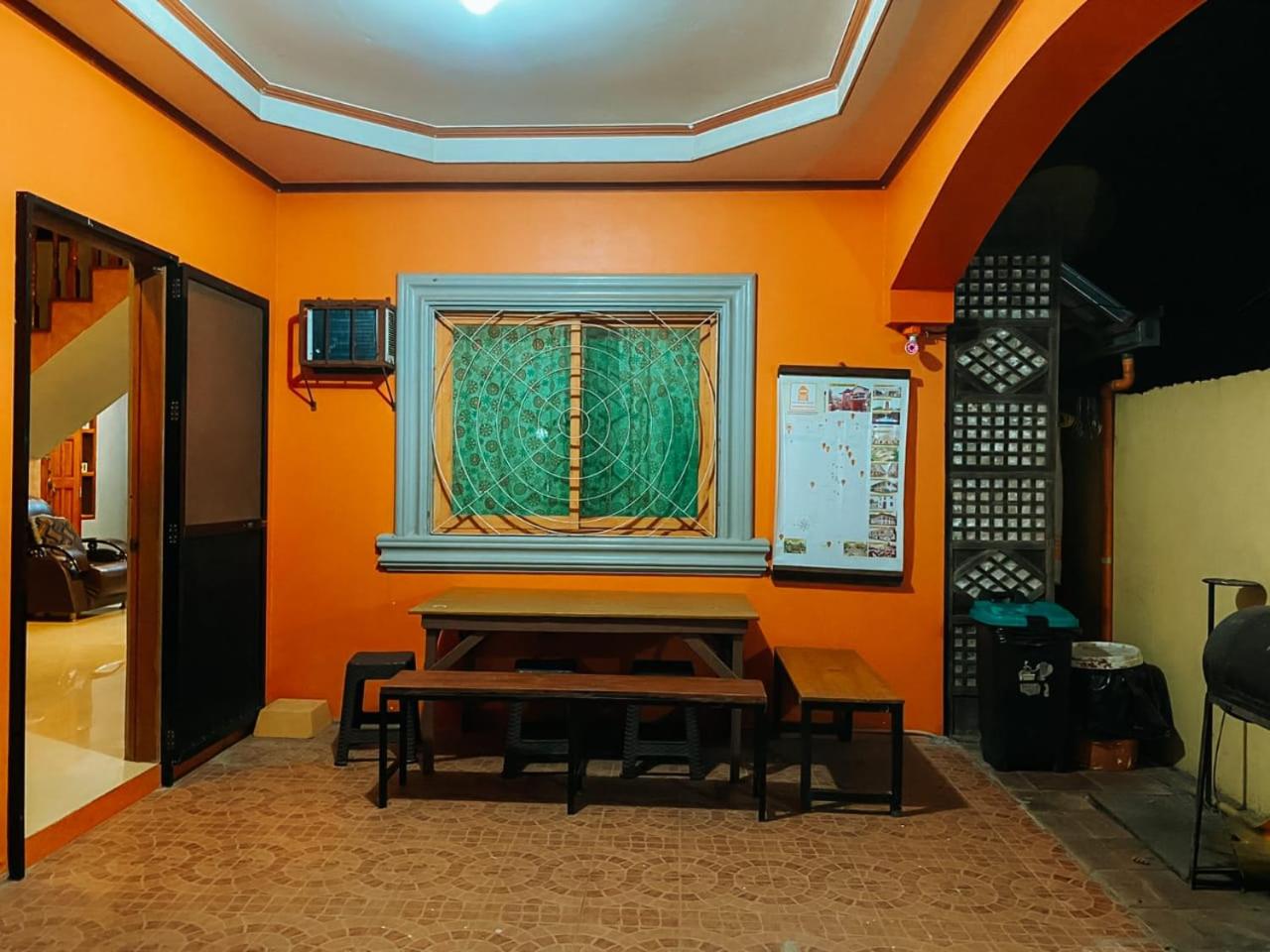 TheOrangeHouse - Vigan Villa