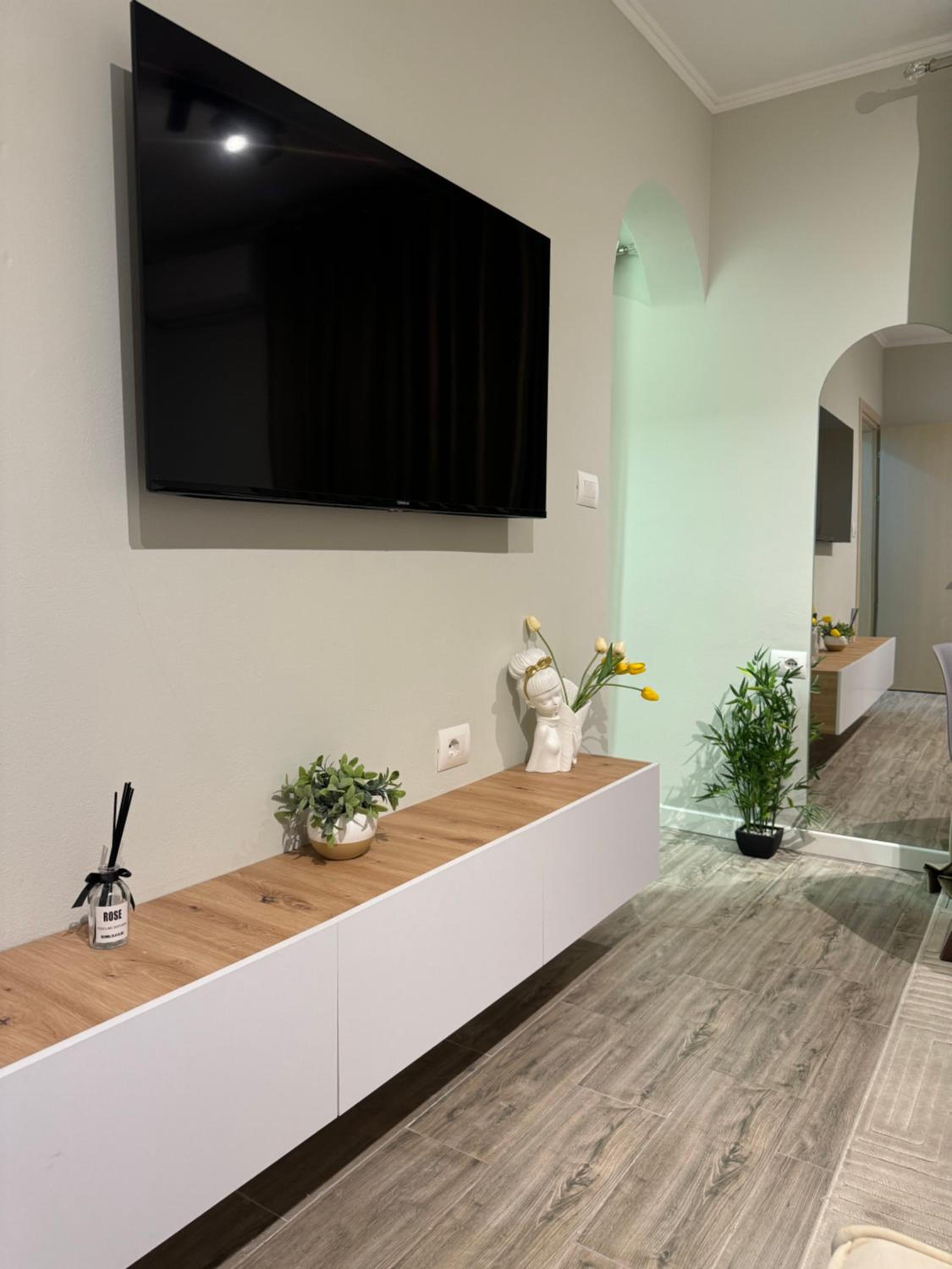 Square 24 apartment