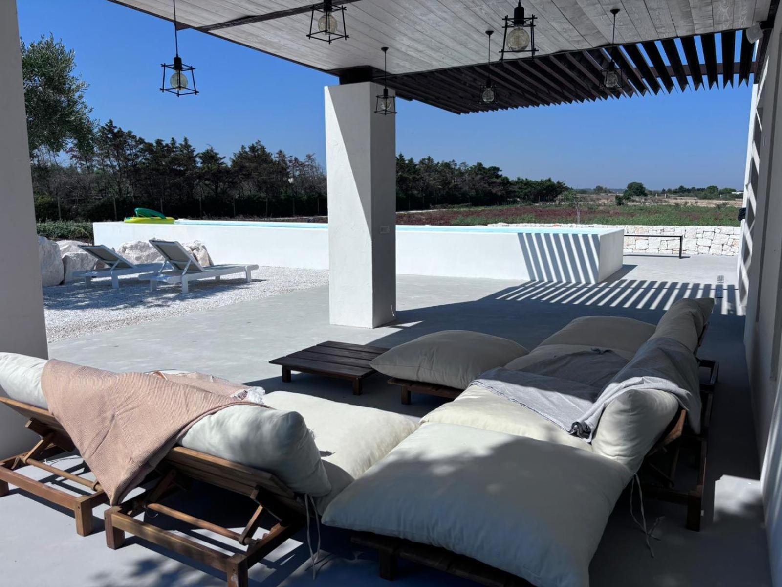 Aeneas Villa Pool & Jacuzzi al mare Torre Guaceto photo 4
