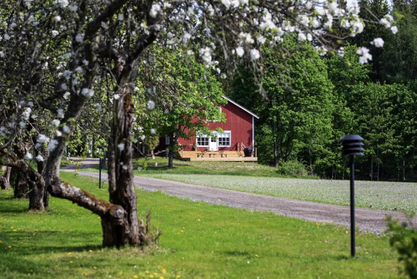 Saunamaki Resort Guesthouse - Countryside Views