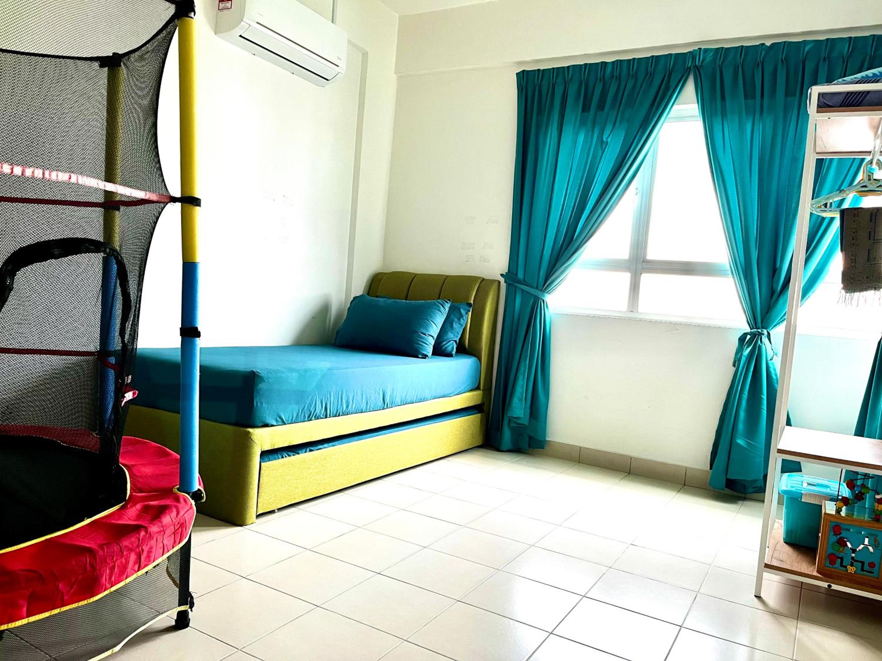 KAF Homestay for Musliim only with Pool, 3 Bedroom with Aircond, Smartkey concept, Kids Fun Stay-SlideSwingTrampoline, photo 39