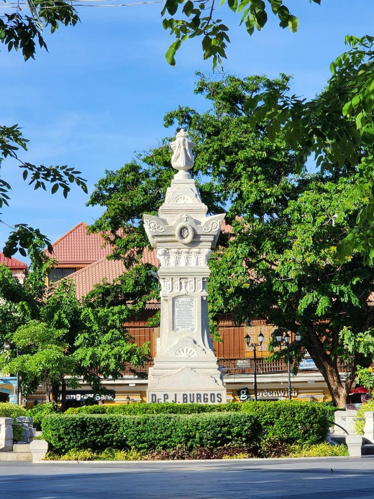 TheOrangeHouse - Vigan Villa