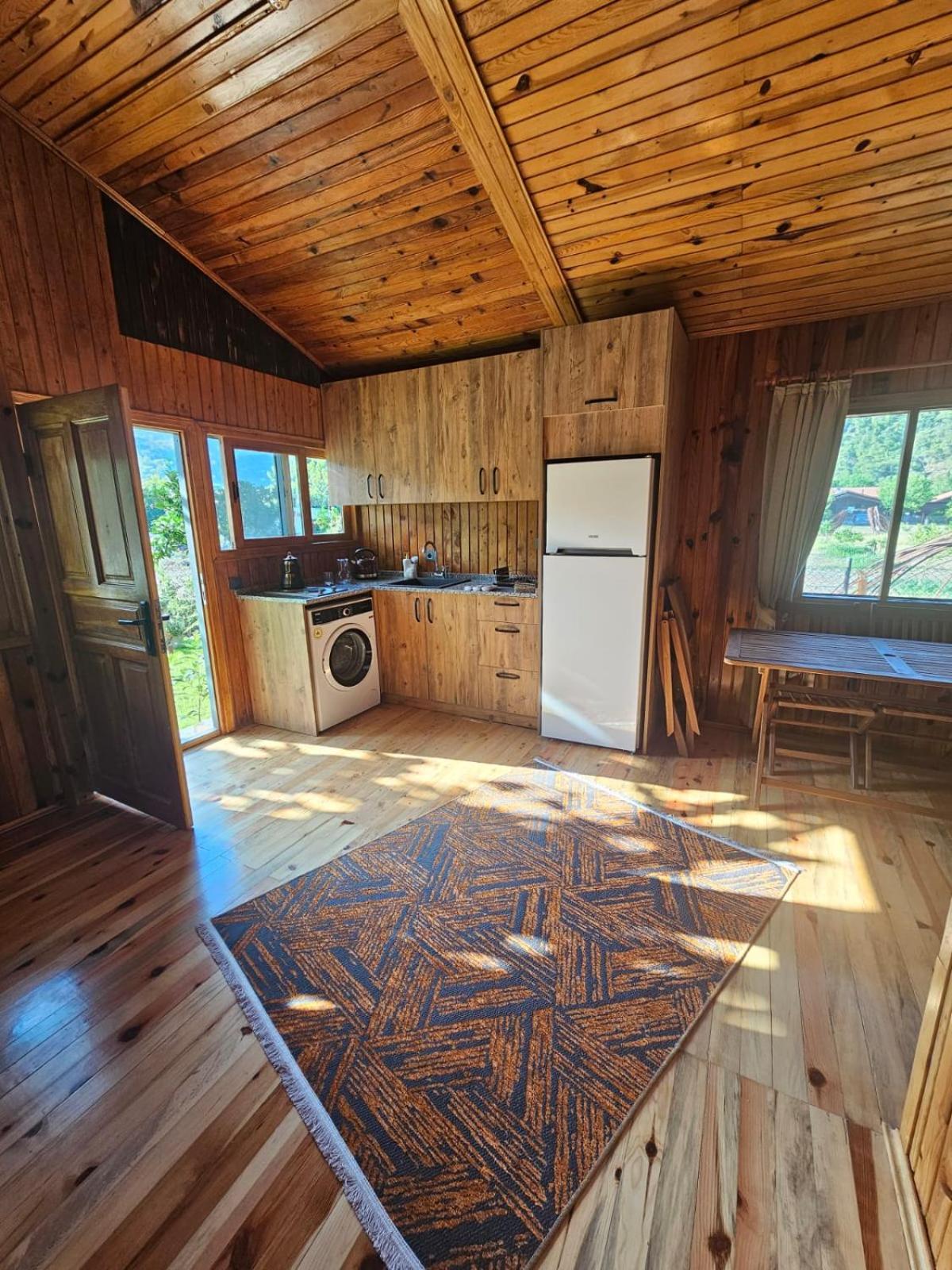 Çıralı Nun Bungalove