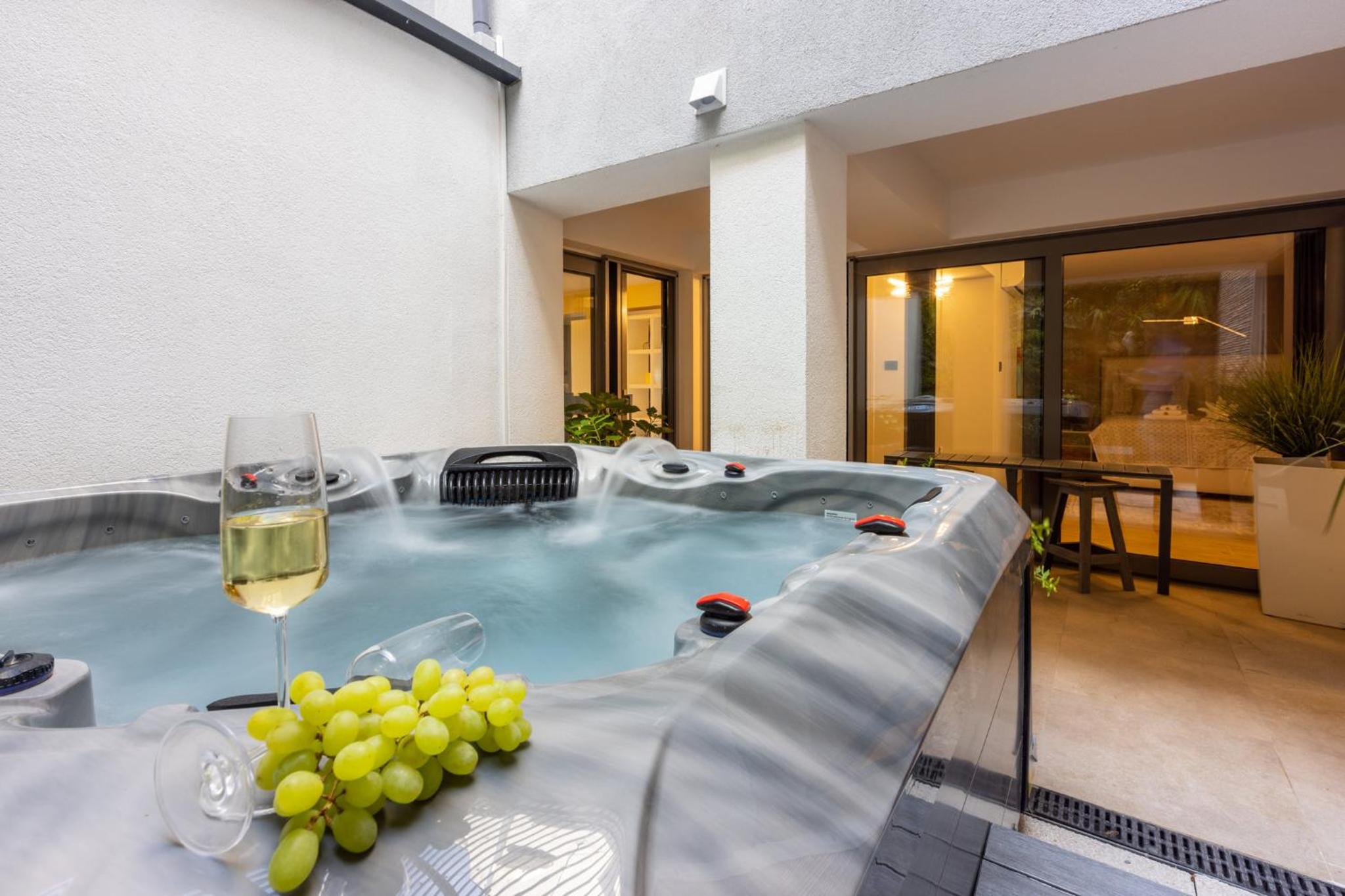Panoramica Apartment with Whirlpool view 4