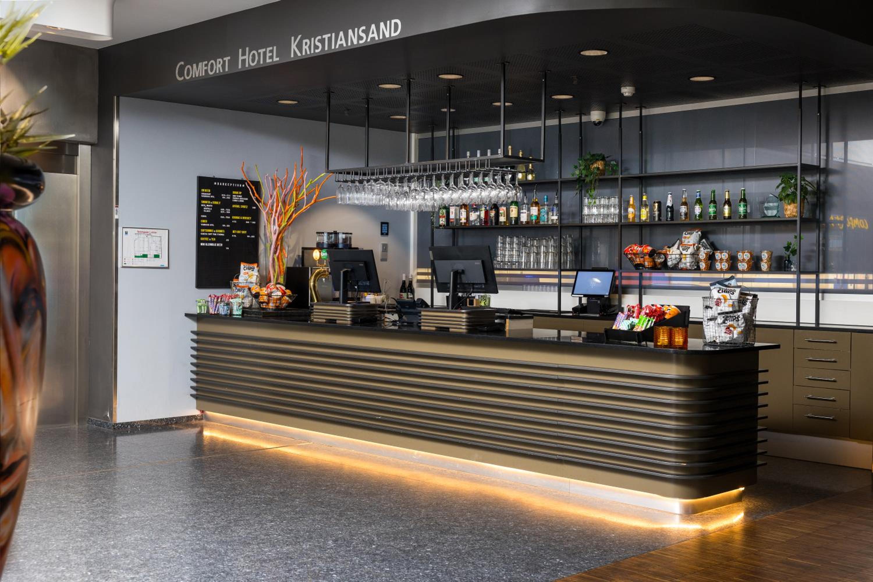 Kristiansand Vacations - Comfort Hotel Kristiansand - Property Image 1
