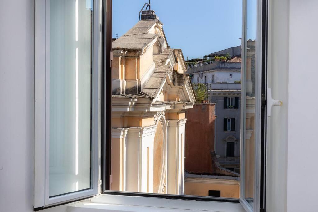 Ripa by Rental in Rome