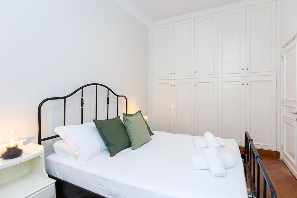 Ripa by Rental in Rome