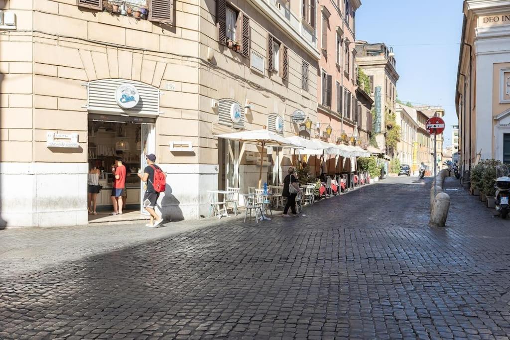 Ripa by Rental in Rome