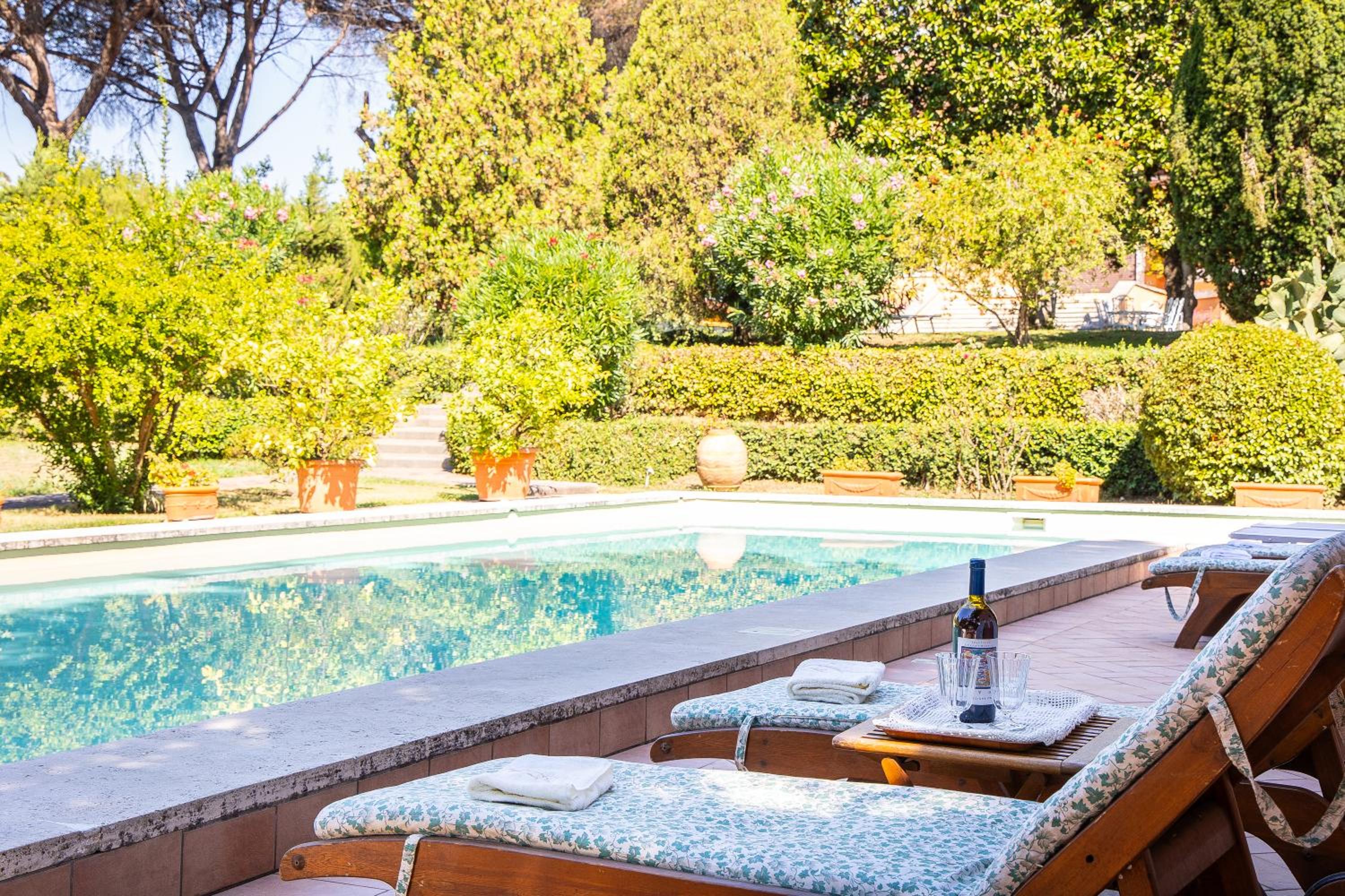 Villa la Gallese by Rental in Rome