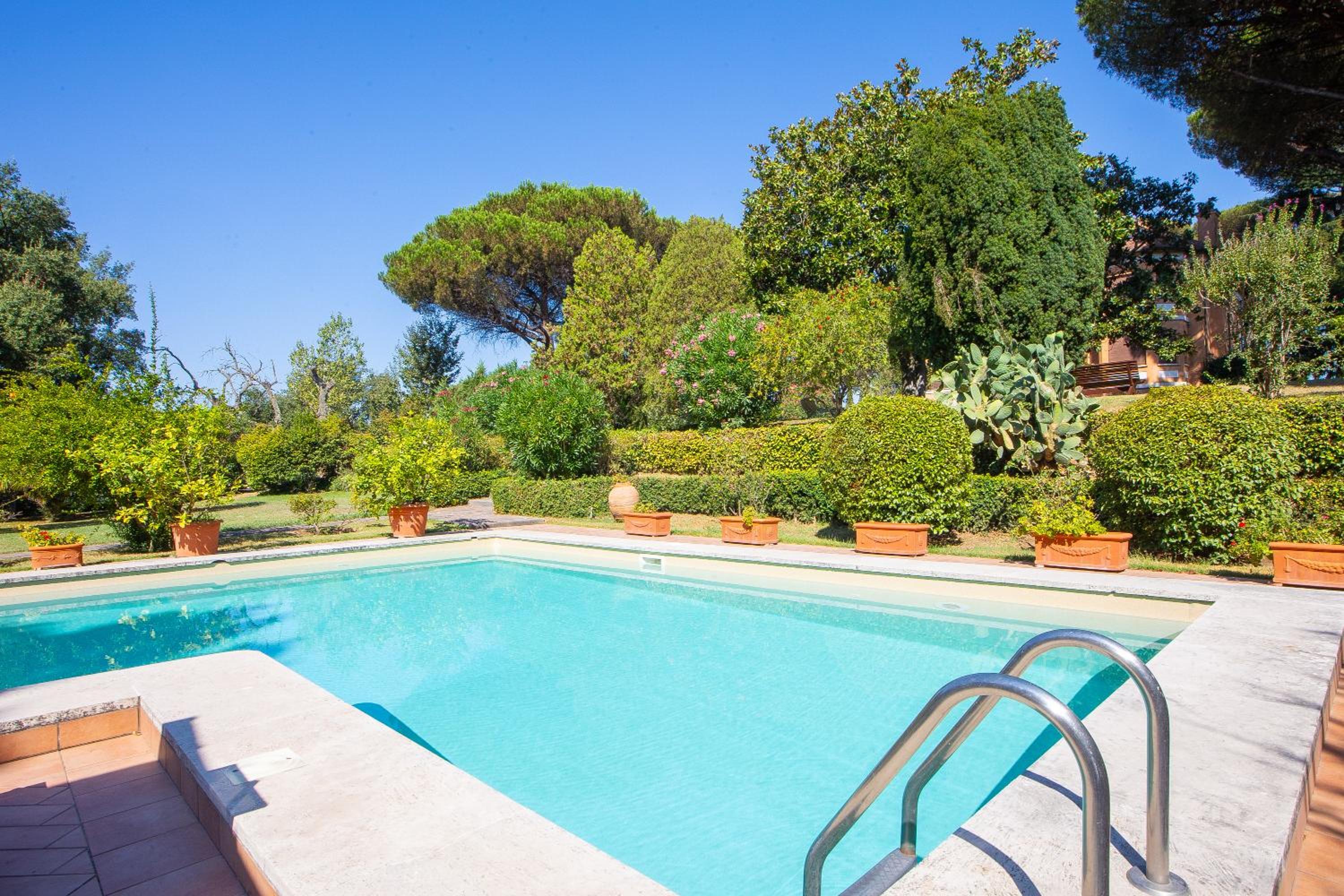 Villa la Gallese by Rental in Rome
