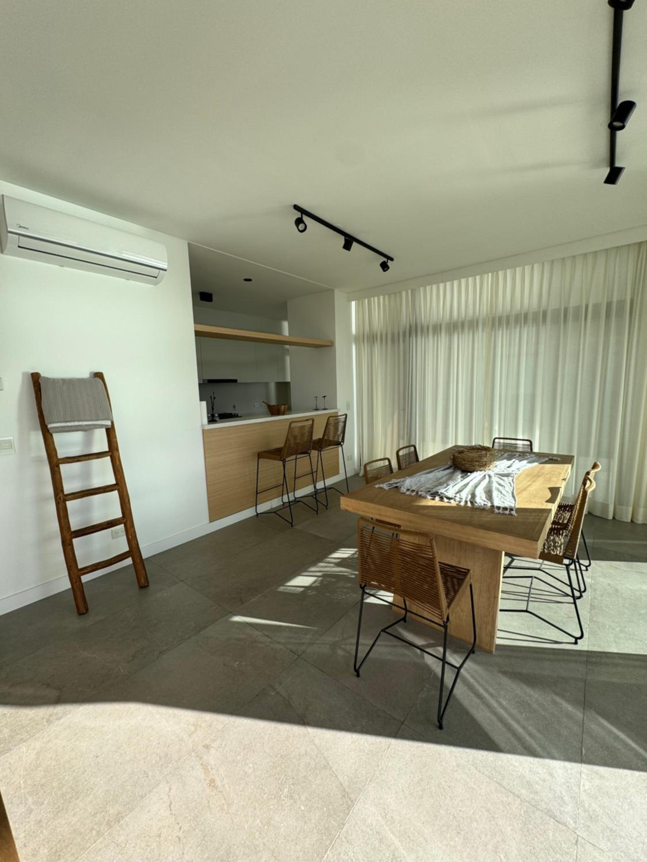 La Florida exclusivo apartamento, excelente vista IV