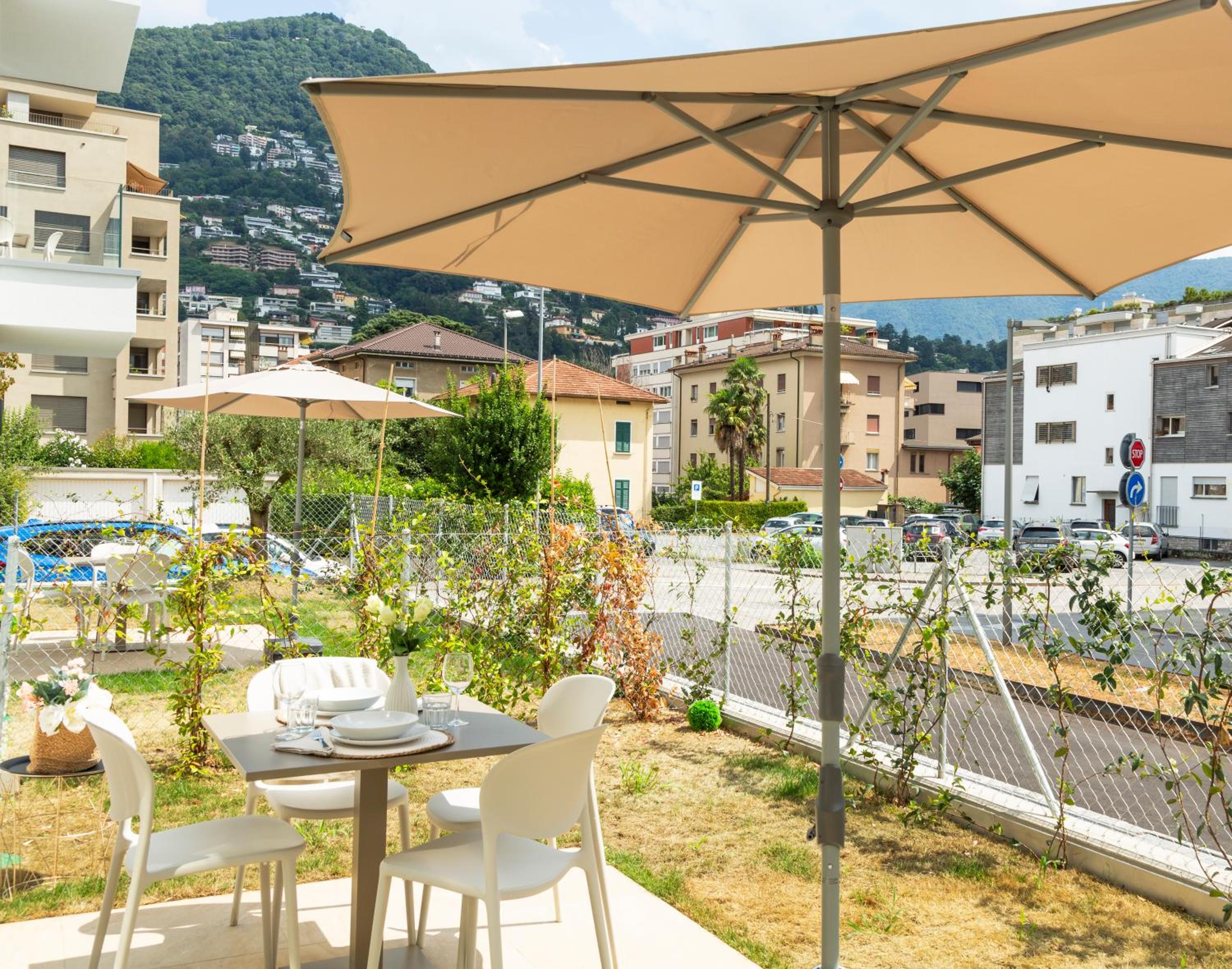 Regalia Suites - Free Parking