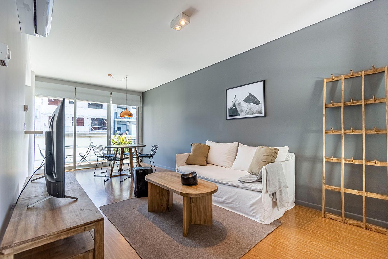 Alamo Luminous Apartment