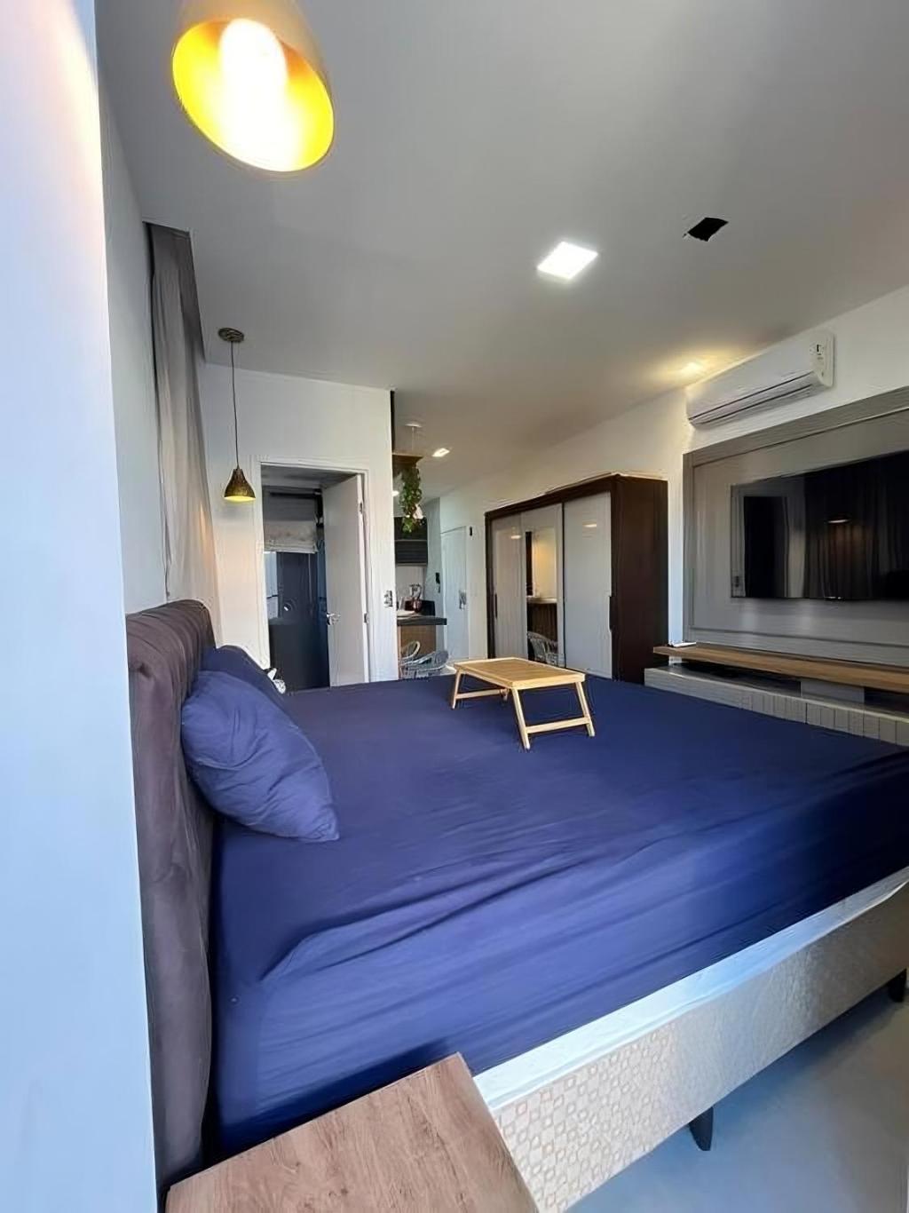 Aconchegante e pertinho do mar com vista e com garagem inclusa