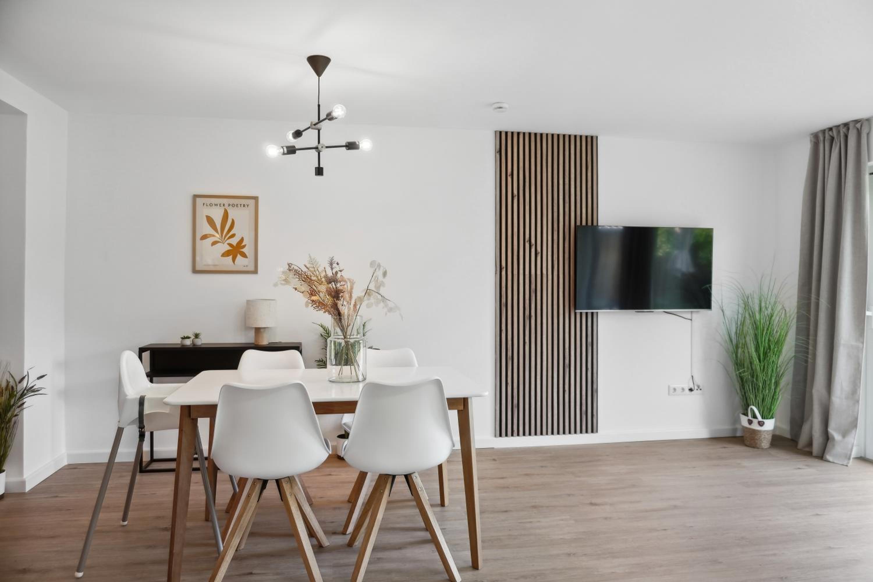 Moderne KüstenHyggen mit Garten&Parkplatz - Hermannliving