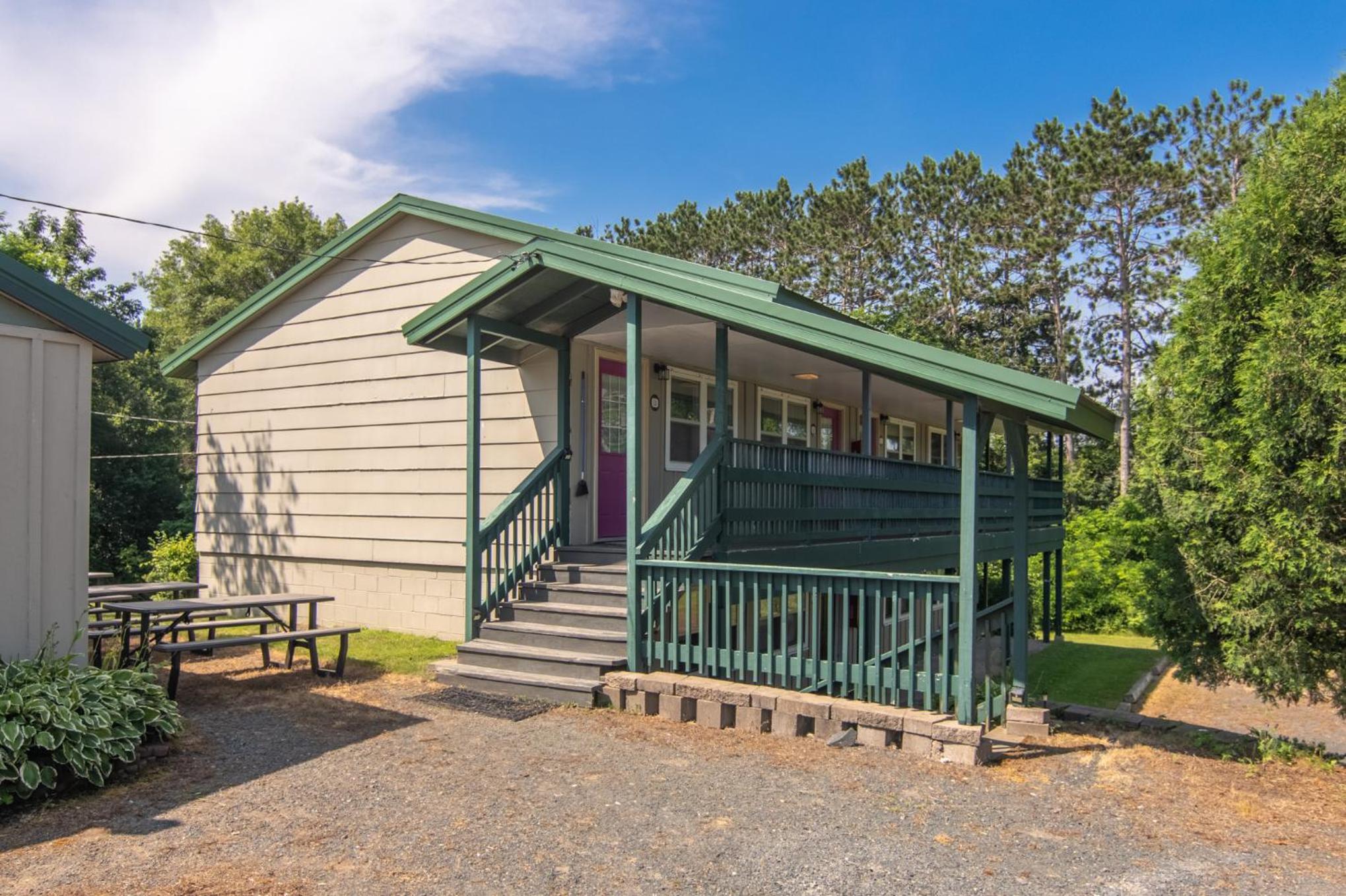 Lumberjill Lodge
