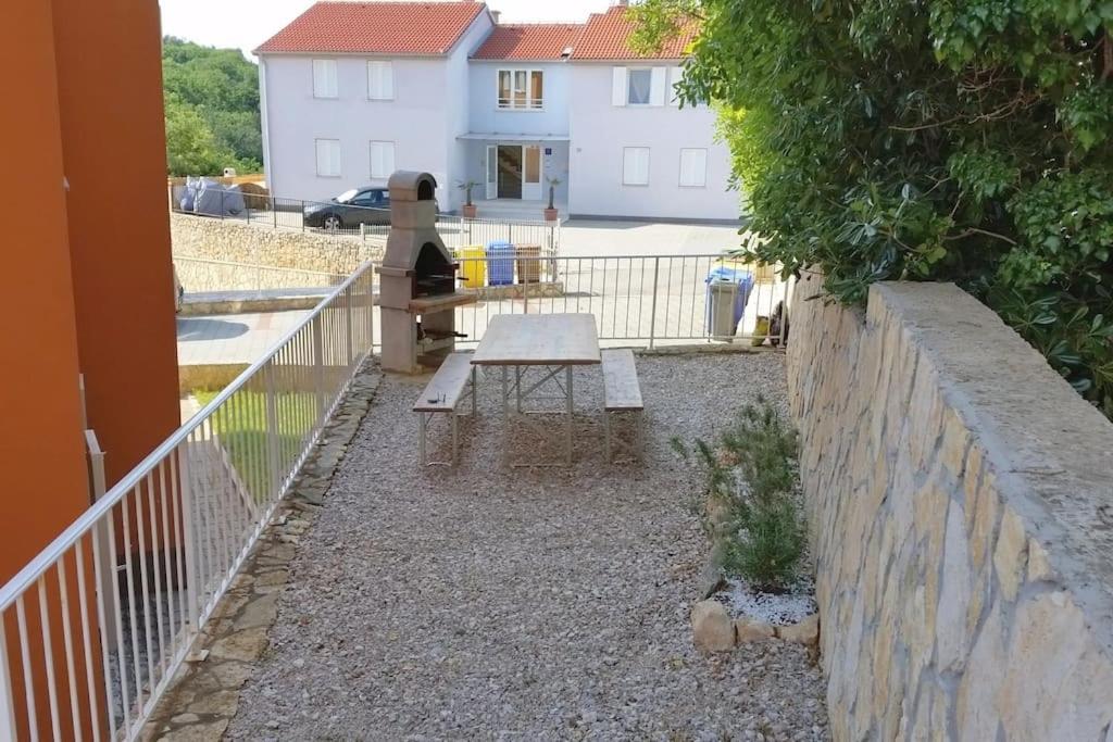 Apartmani Kvesic - Azzurro