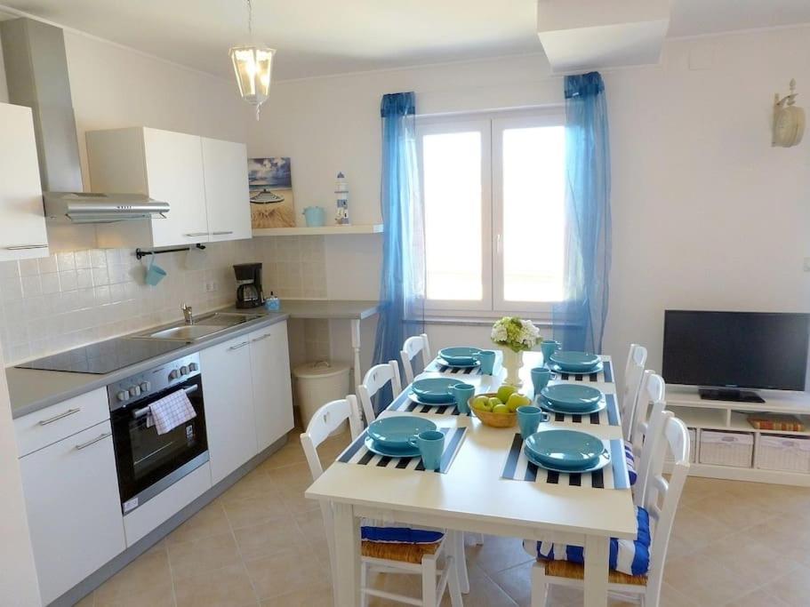 Apartmani Kvesic - Azzurro