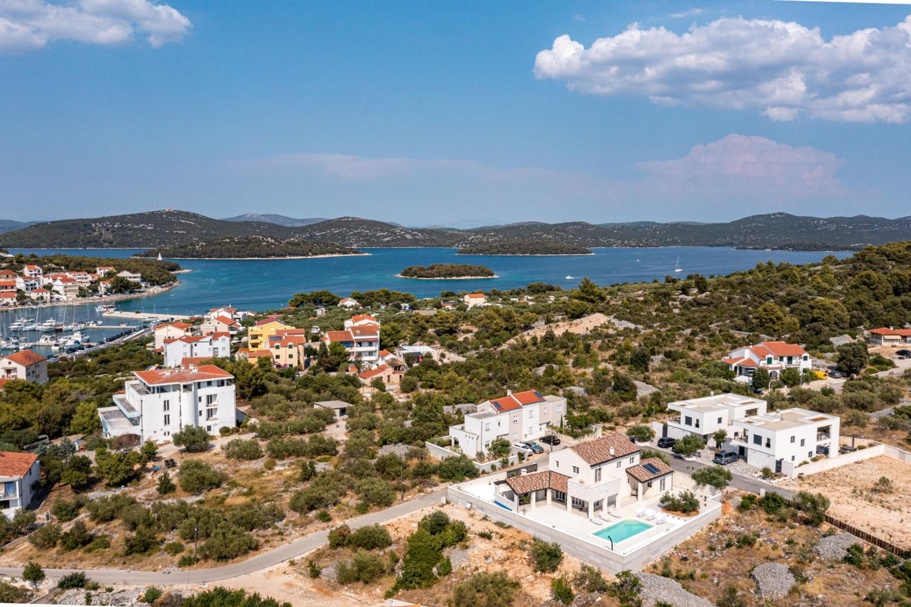 Villa Royal Stone with Pool, 350m from beach view 2