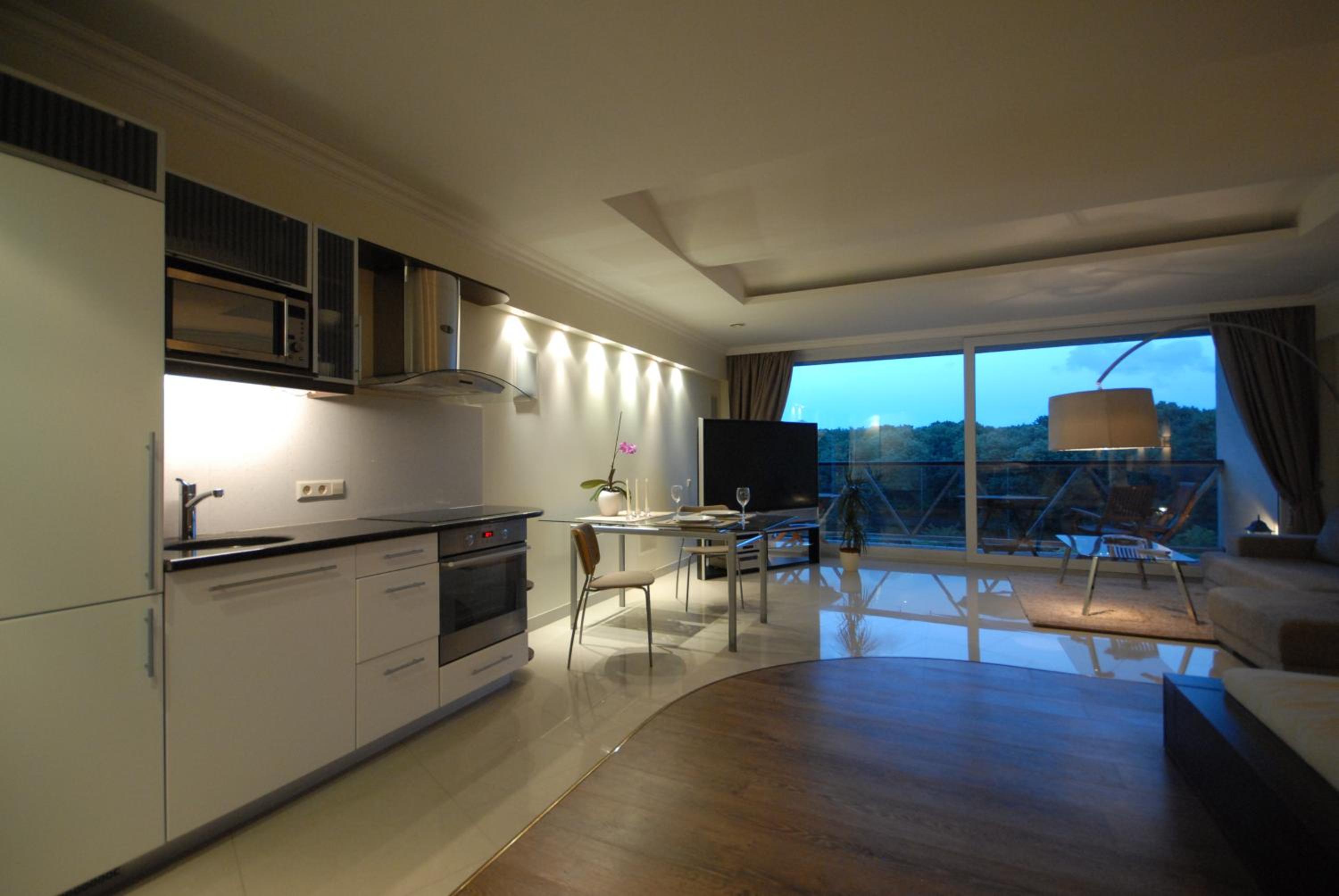 Sauna Penthouse with City Views and Free Parking - Riga view 4