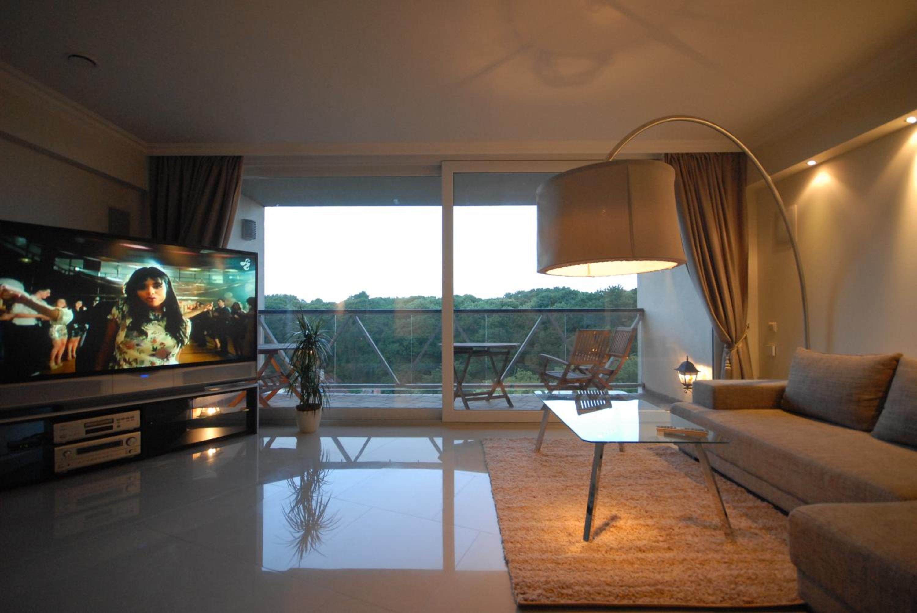 Sauna Penthouse with City Views and Free Parking - Riga view 5