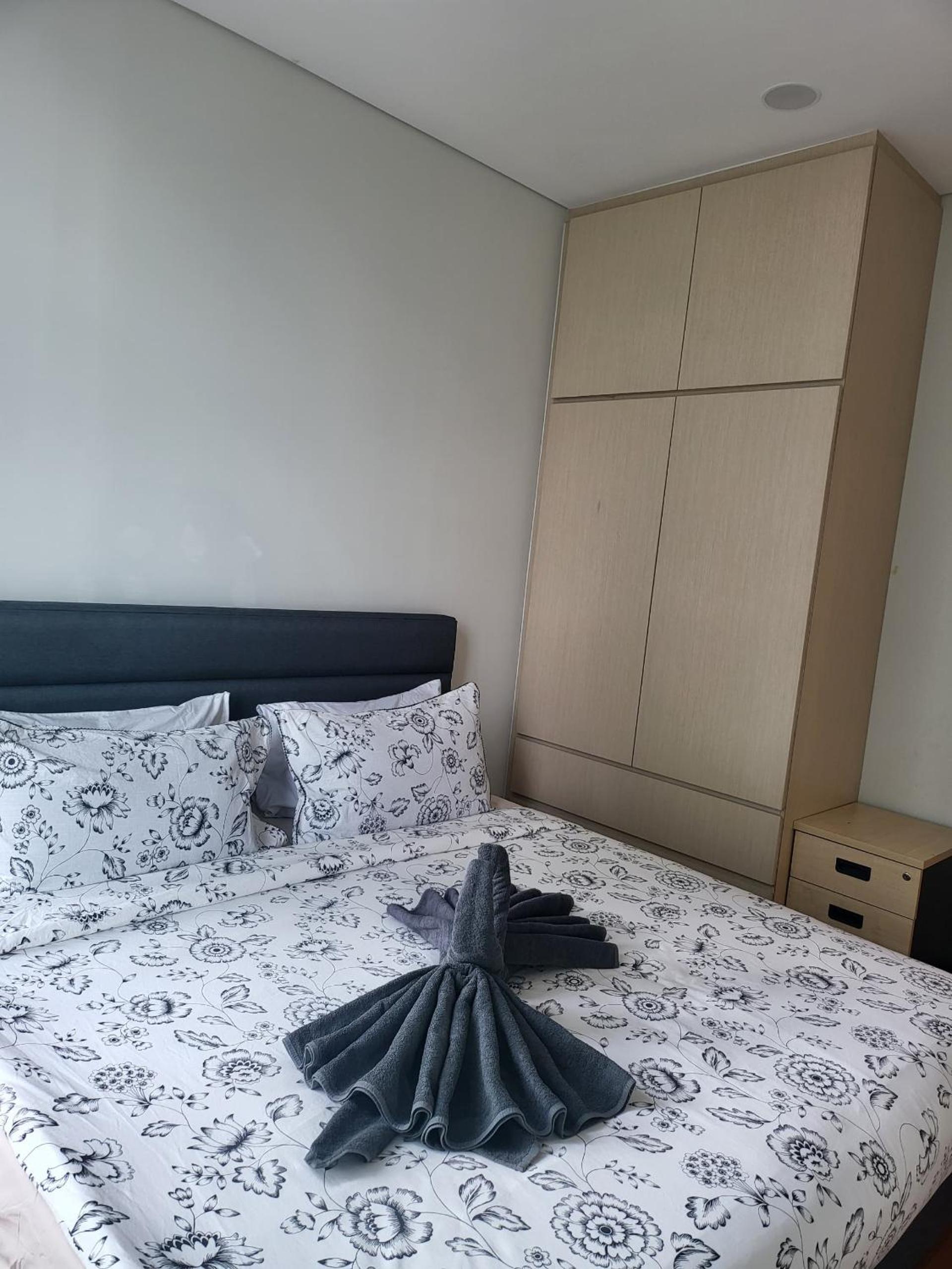 Sky Suites KLCC, by DeLive Home