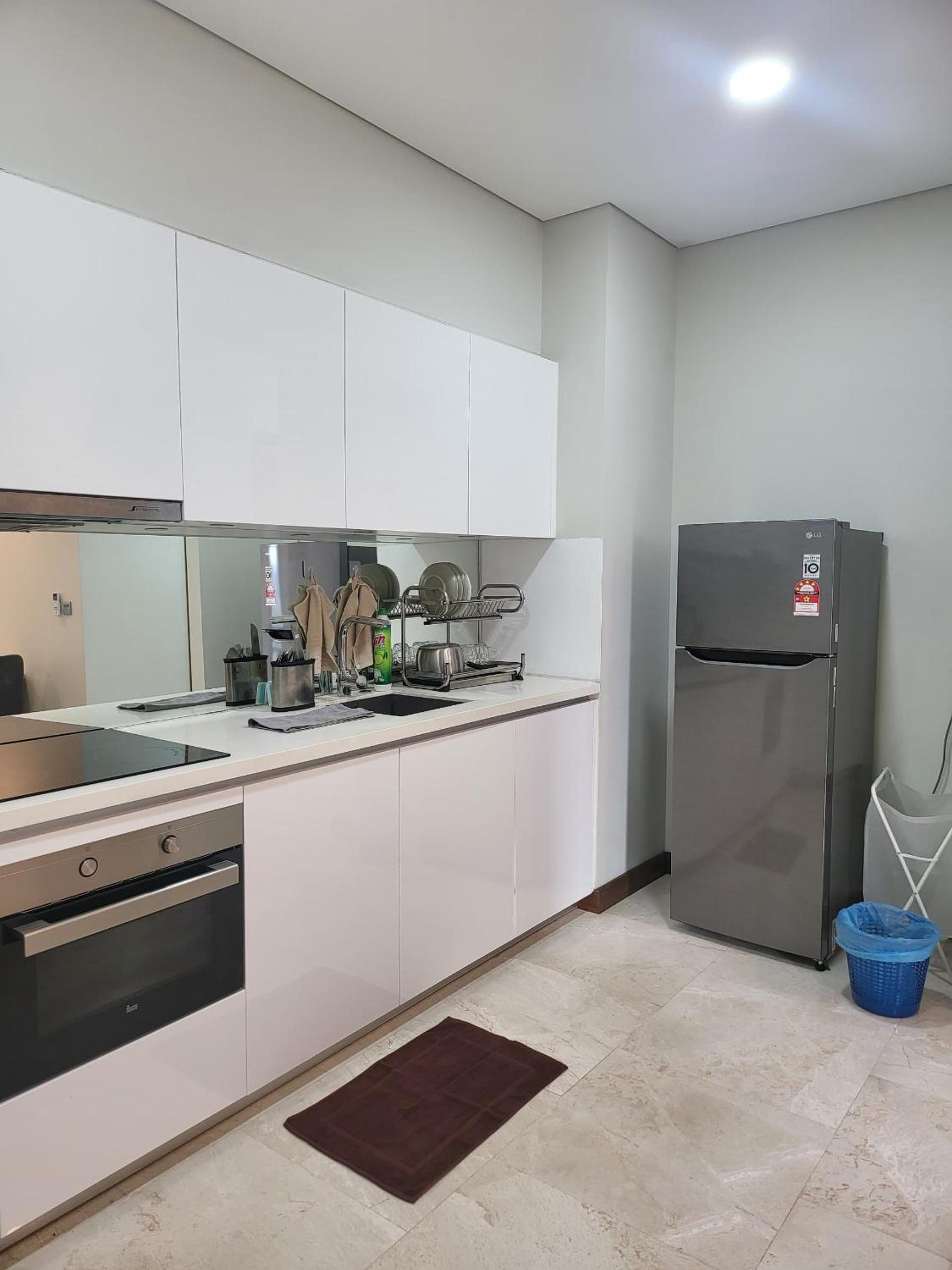 Sky Suites KLCC, by DeLive Home
