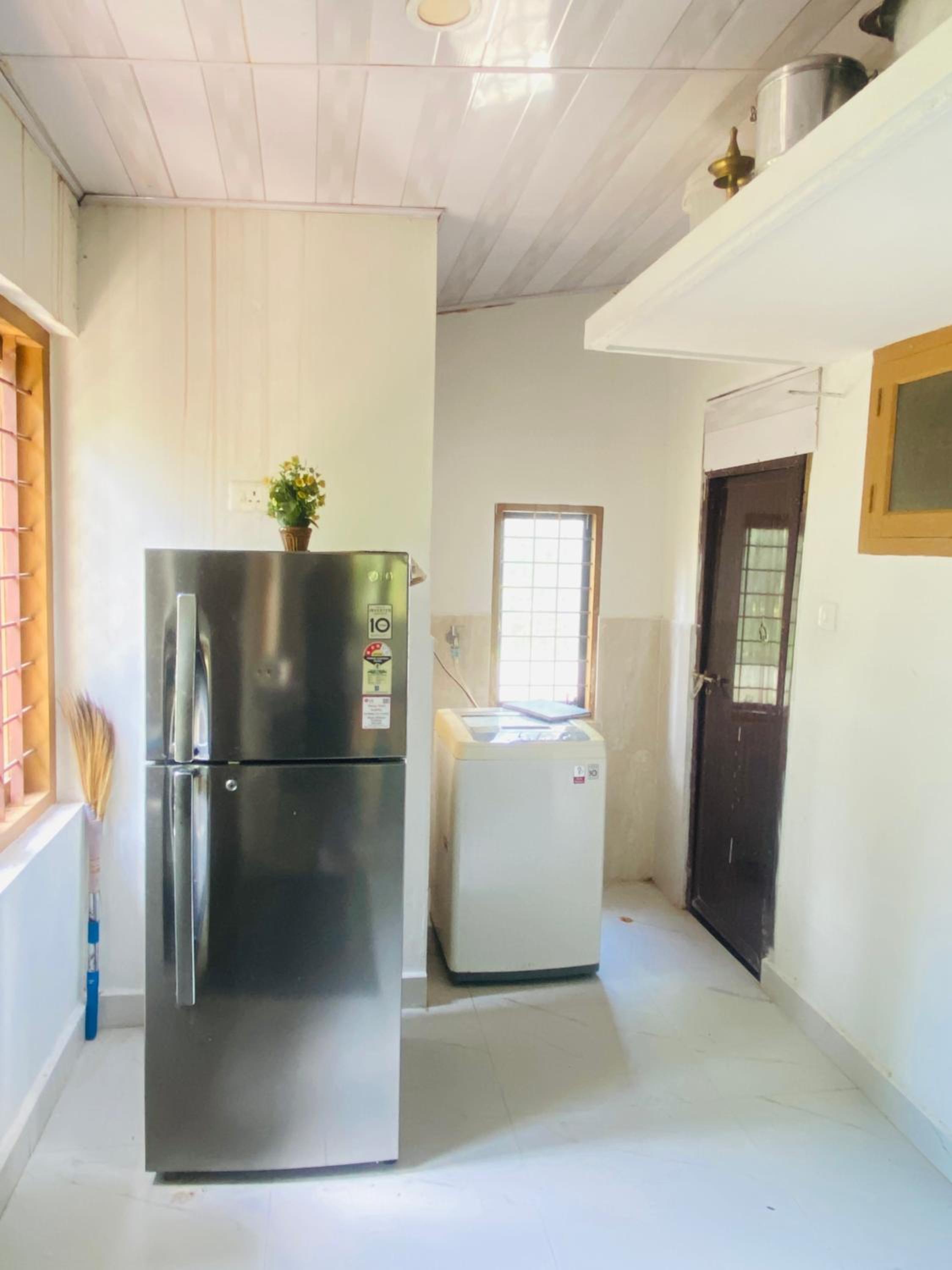 Mampilly Guest House