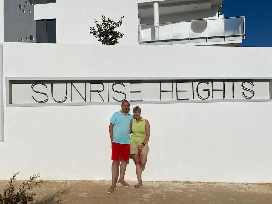 Sunrise Holiday Sunrise Heights