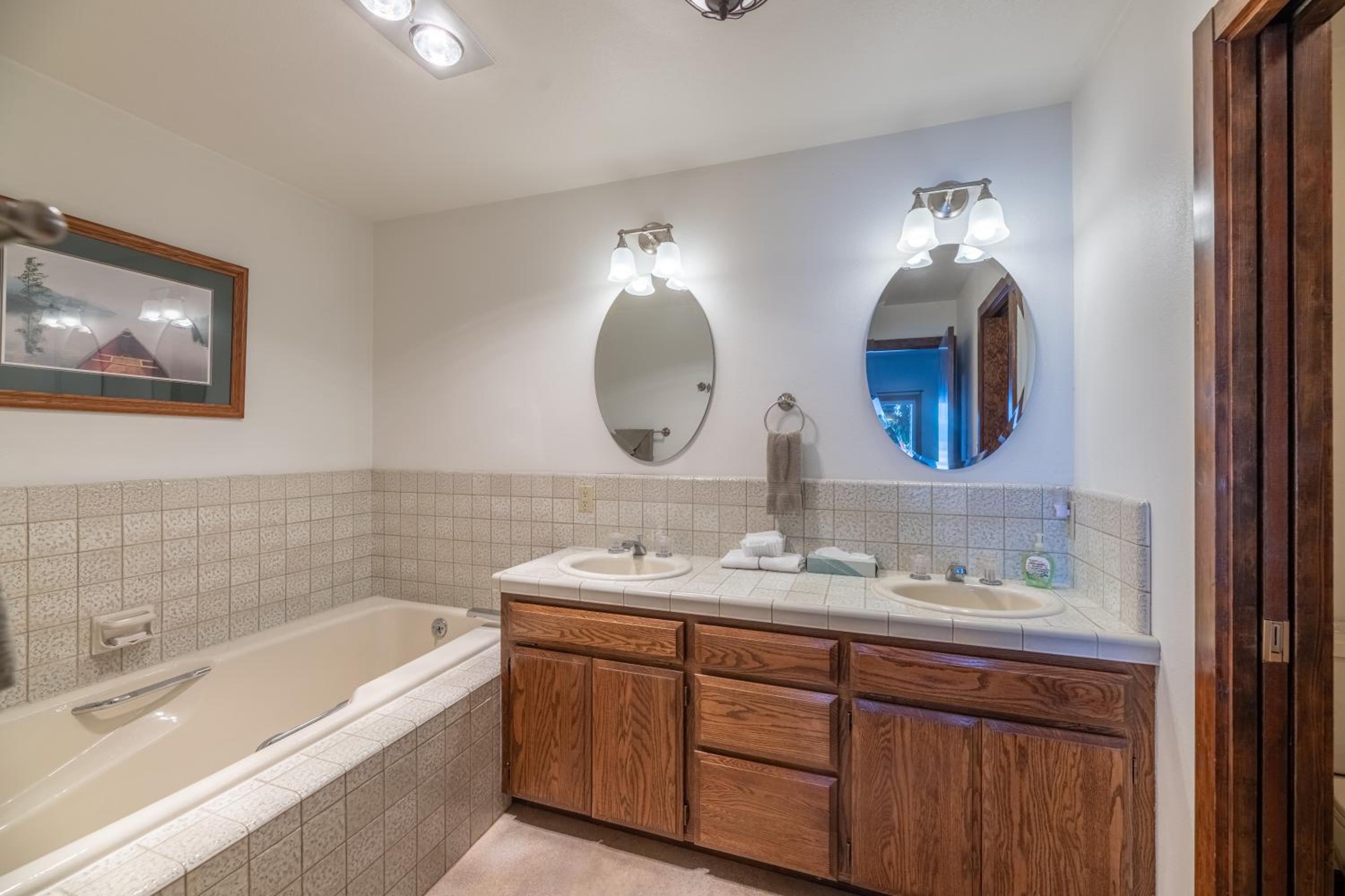 Pend Oreille Shores Resort - Property Image 34