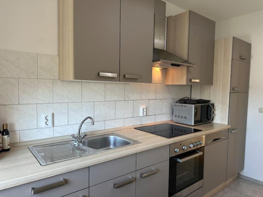 2 Zimmer Apartment in Neukölln