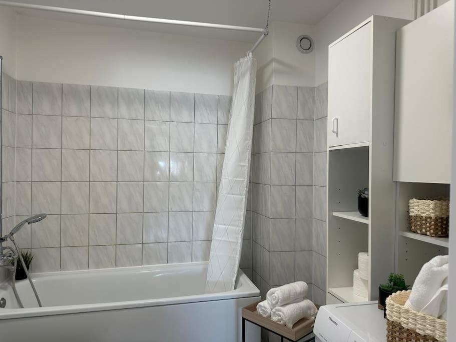 2 Zimmer Apartment in Neukölln