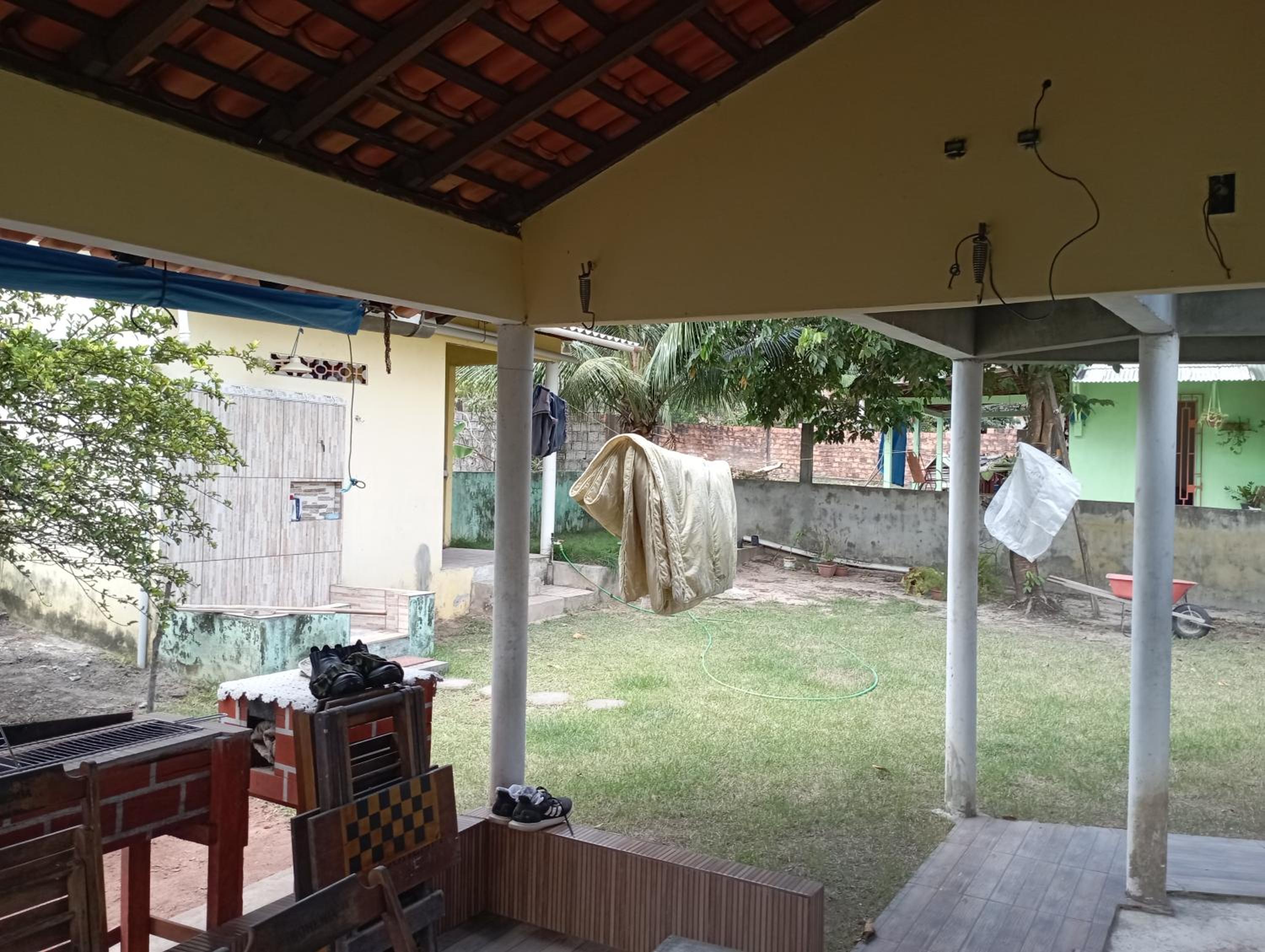 Casa amarela
