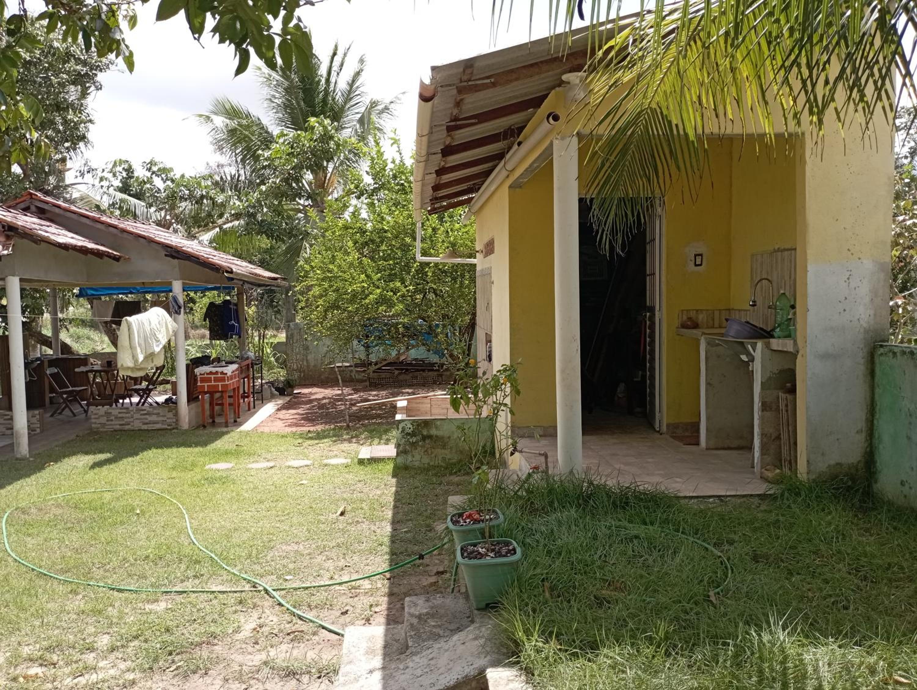 Casa amarela