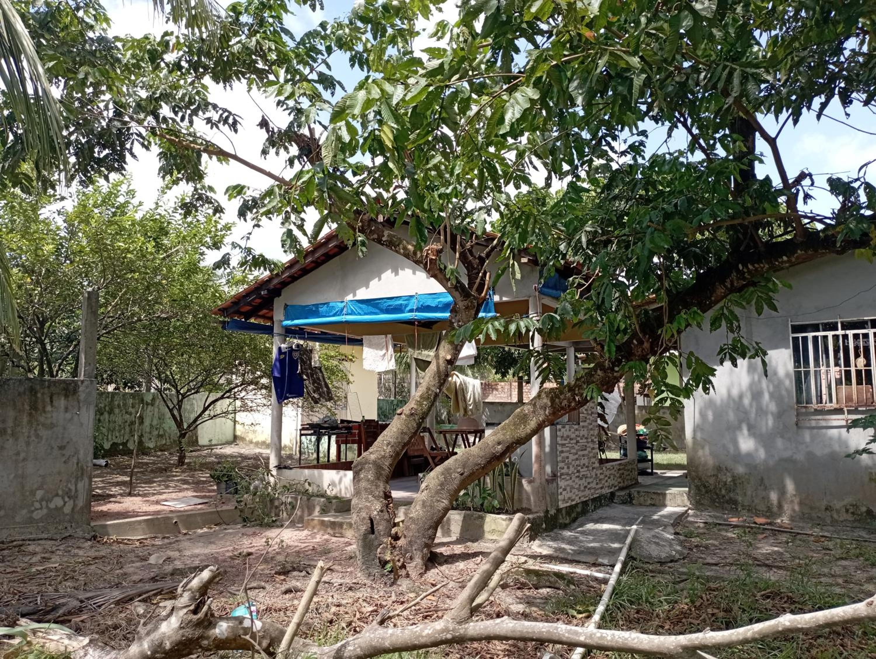 Casa amarela
