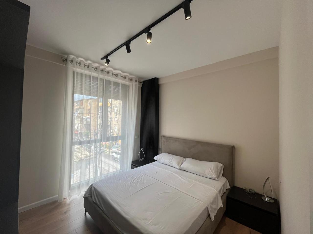 EJA s Apartment Tirana