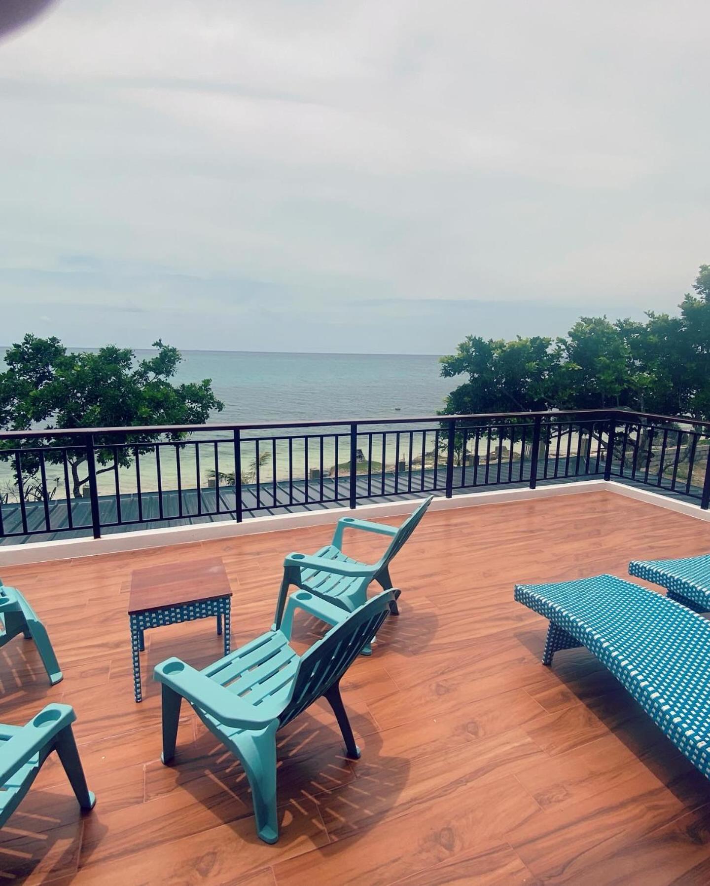 Mard Beach House Siquijor