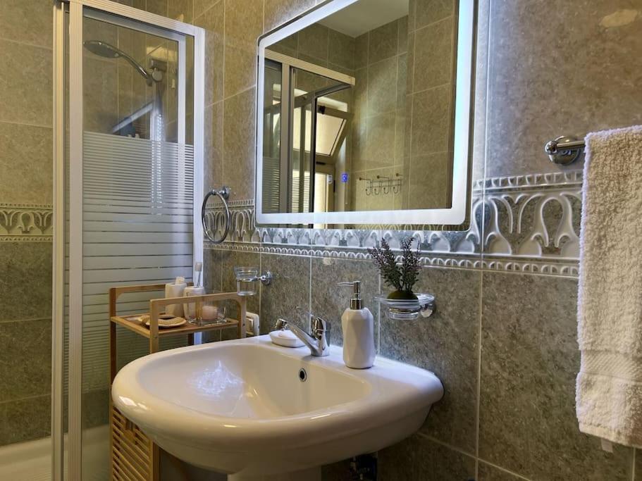 Doris Sea view Apartment