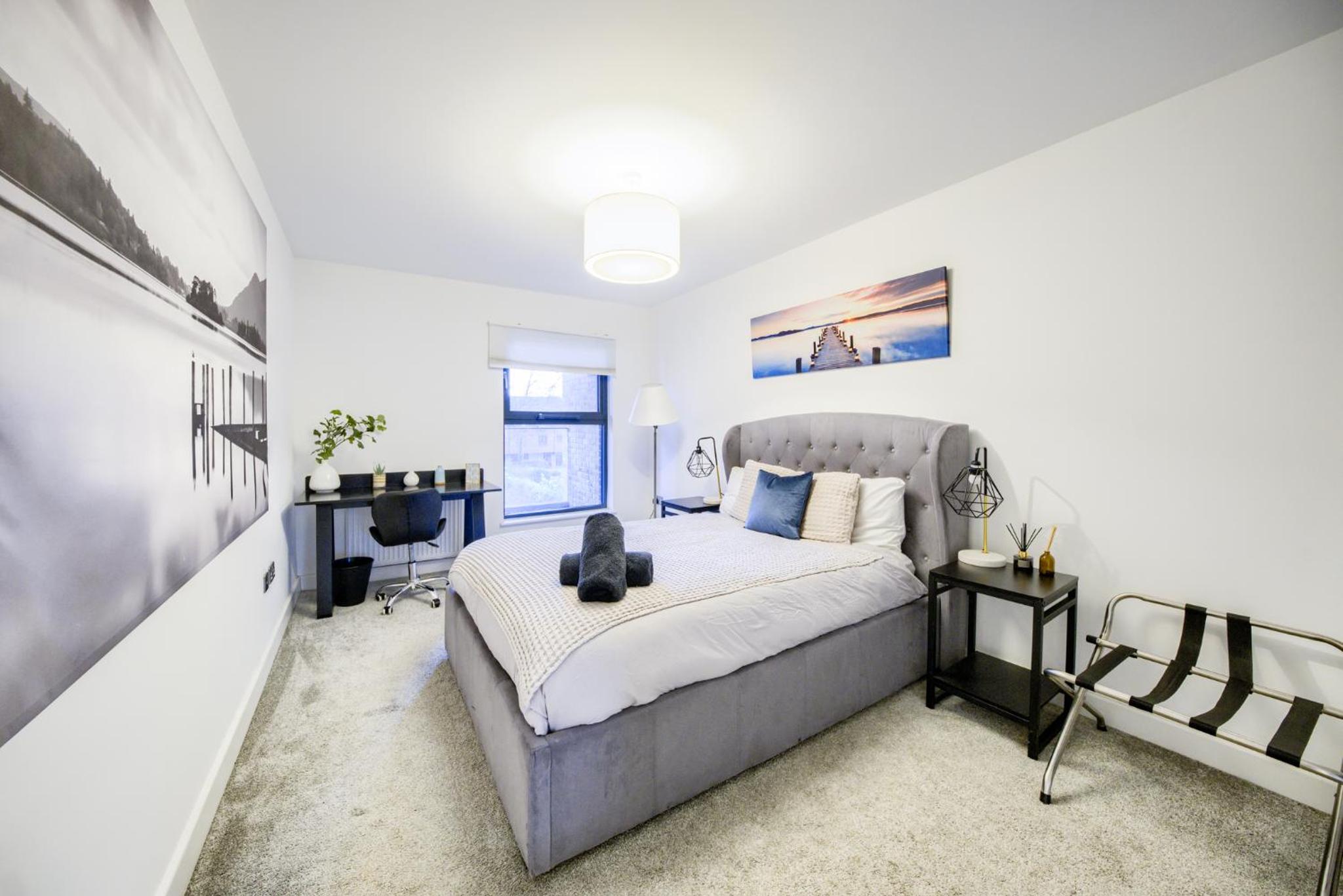 Birmingham City Centre Apartment - Modern - 2 Bedroom view 4