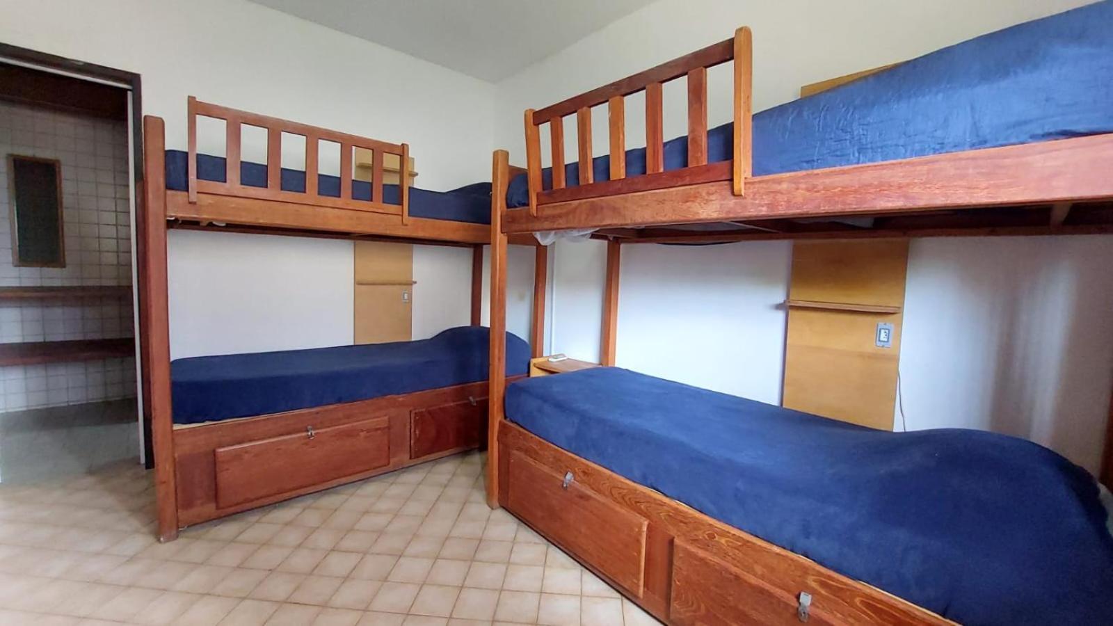 Get Up Hostel