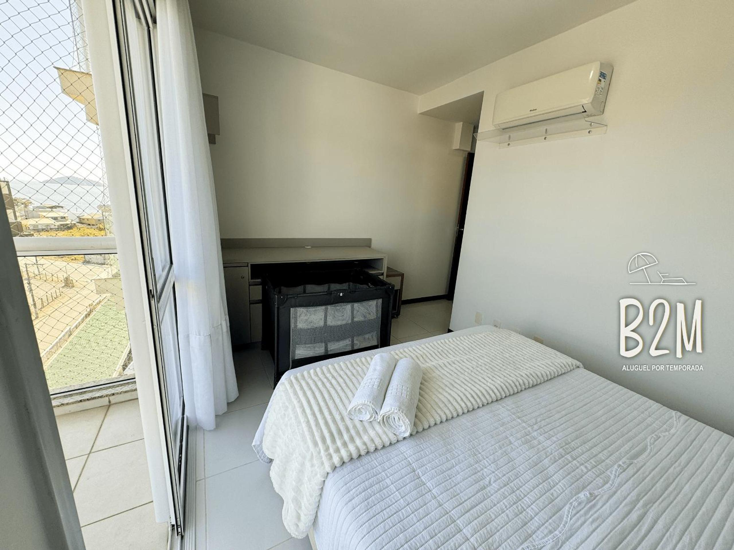 Apartamento com vista mar, churrasqueira e piscina