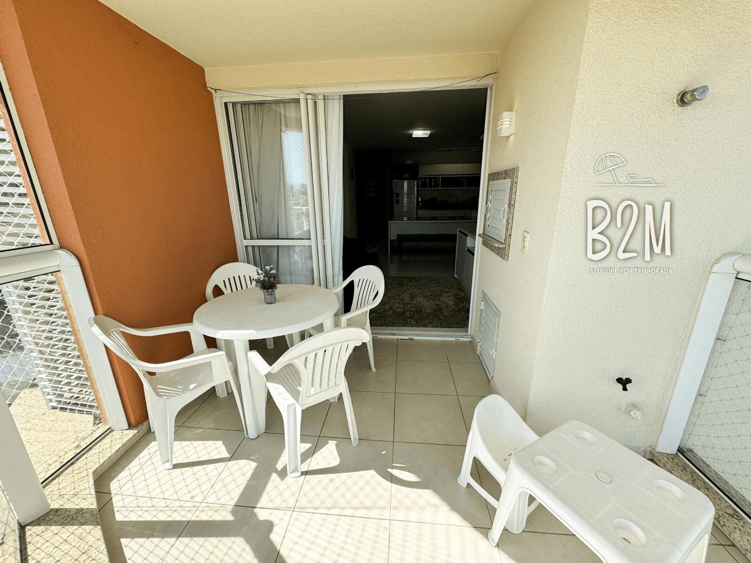 Apartamento com vista mar, churrasqueira e piscina