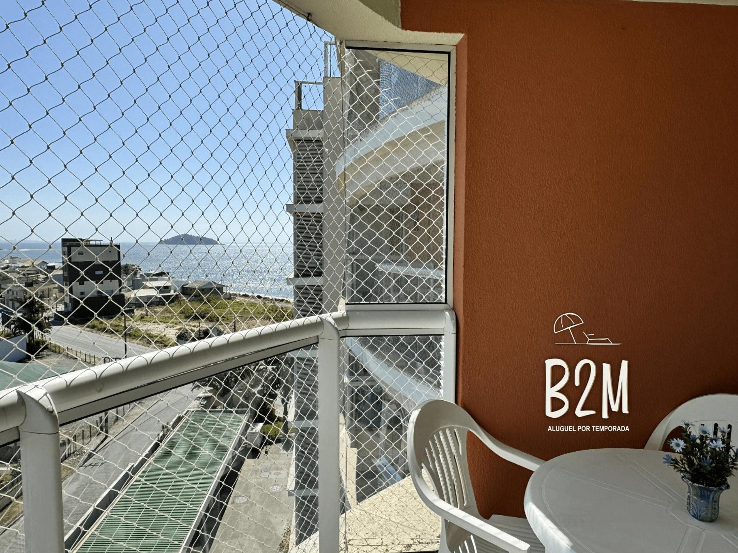 Apartamento com vista mar, churrasqueira e piscina