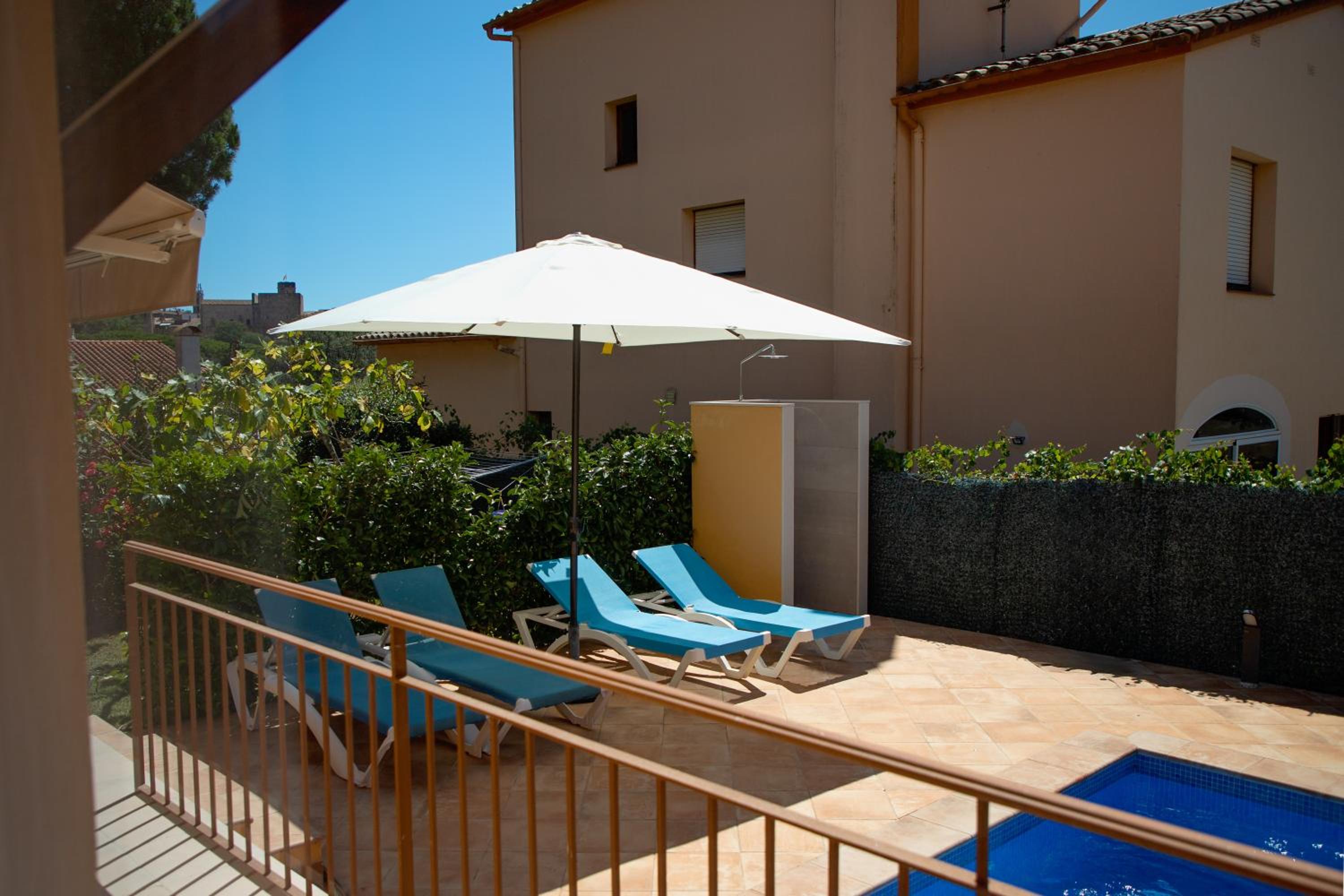 Villa Garbí by Alvent Holidays