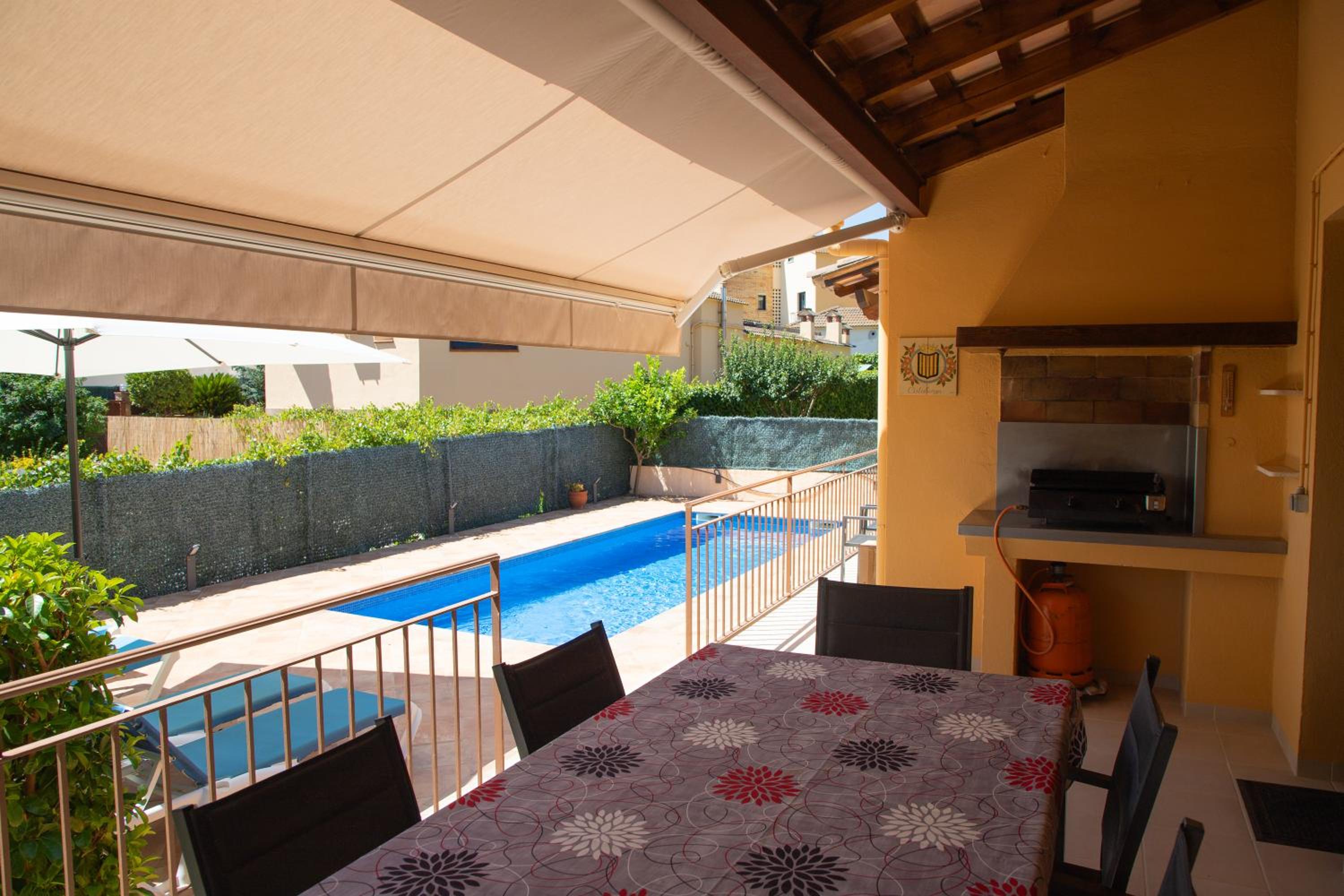 Villa Garbí by Alvent Holidays