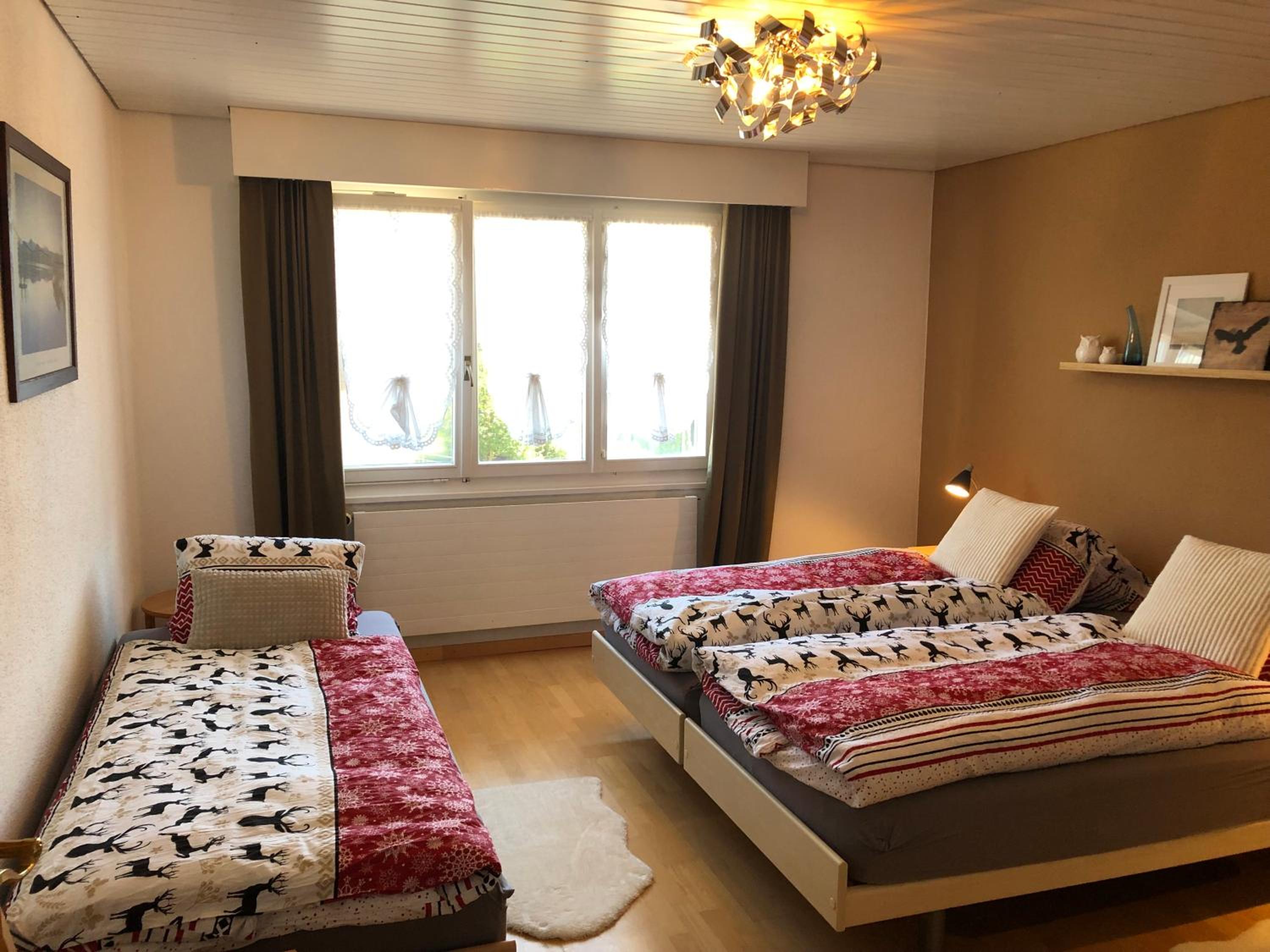 Grosse Ferienwohnung ideal für Gruppen, nähe Thun und Interlaken